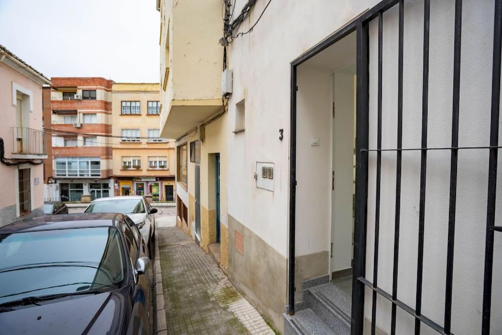Caces El Castuo Centro Historico Con Parking 아파트 외부 사진